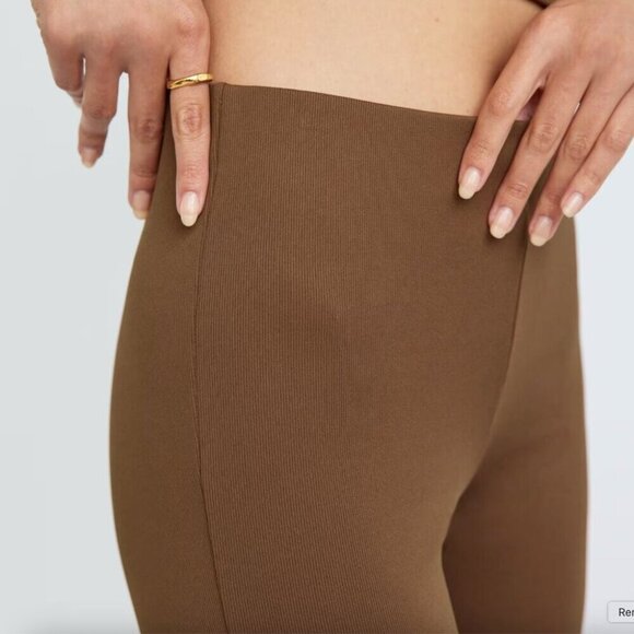 Aritzia Wilfred Candace Mid Rise Flare Pant Black Size Small - Picture 4 of 12